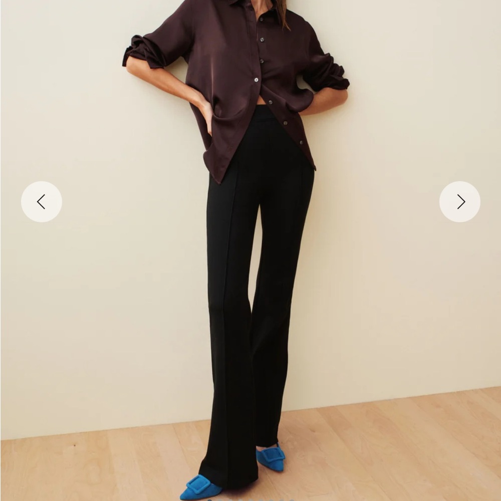 SPANXsupersmooth™ PerfectFit
Ponte Flare Pant - Large, Tall inseam